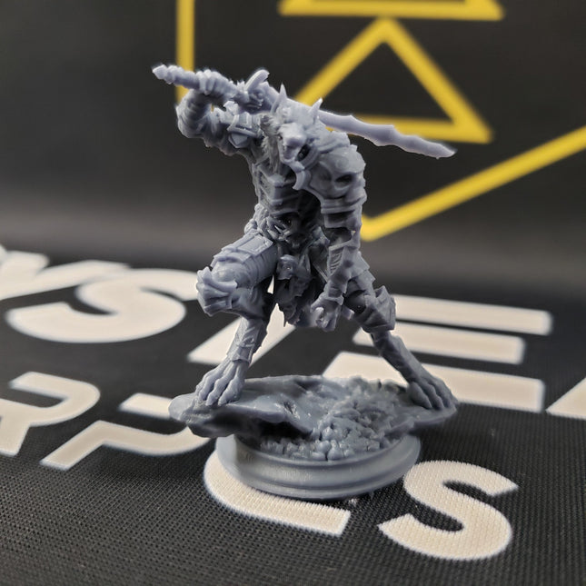 Corsicus, Werewolf Knight (Male Werewolf Paladin)