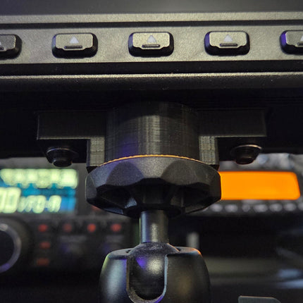 Xiegu X6200 Tripod Mount — 3D Printed Bottom Mount for Mini Tripod