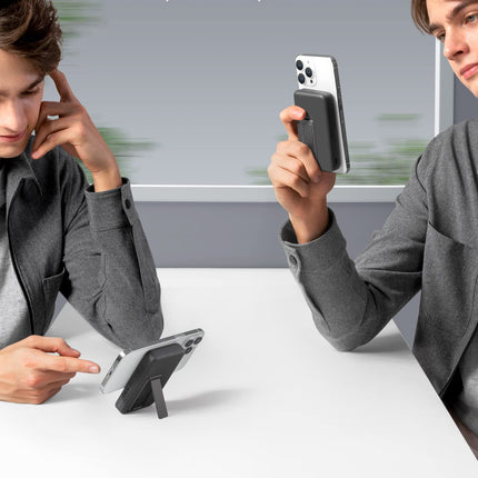 Anker <b>633</b> Magnetic Battery