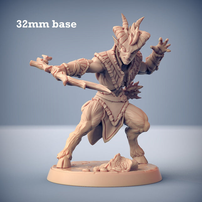 Averian Woodkeeper: Sculpt B (Male Faun Ranger)