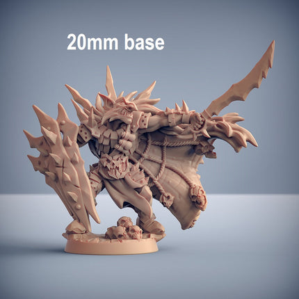 Uzgrot Razorcloak (Male Hobgoblin Champion)